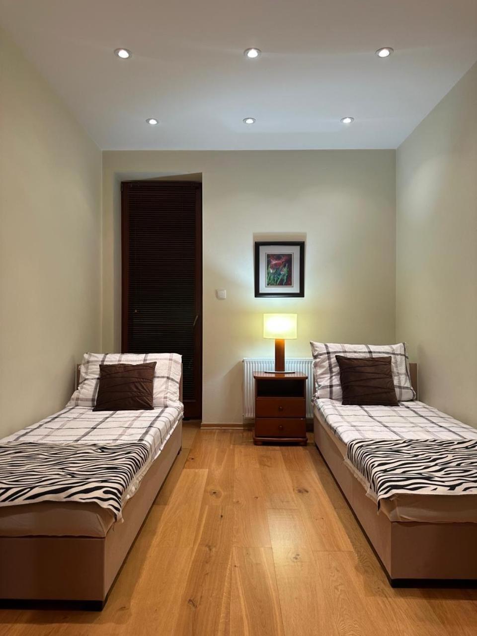 Josefina Apartment *